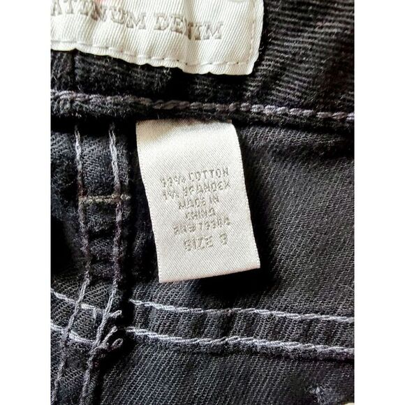 Chico's Platinum 3 Black Women's Denim Capri Jeans Long Shorts Pockets‎ Button - Picture 6 of 6